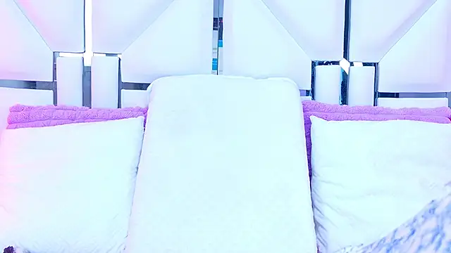 Snapshot of AlliciaKim chatting on 26, 2, 2026 AlliciaKim online show from 26, 2, 2026