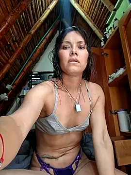 Snapshot of amazonafit_ chatting on 9, 5, 2026 amazonafit online show from 9, 5, 2026