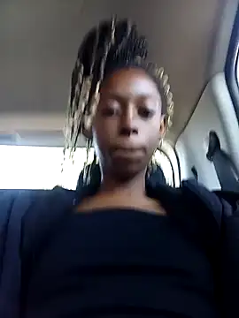 Snapshot of 02Boitybaby chatting on 3, 12, 2024 02Boitybaby online show from 3, 12, 2024