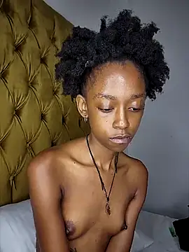 Snapshot of 02Boitybaby chatting on 21, 2, 2025 02Boitybaby online show from 21, 2, 2025