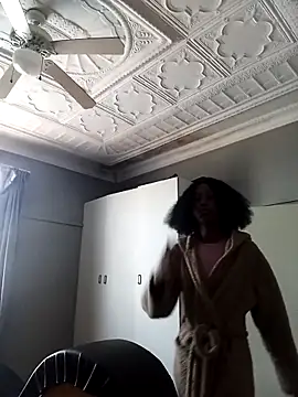 Snapshot of 02Boitybaby chatting on 22, 10, 2025 02Boitybaby online show from 22, 10, 2025