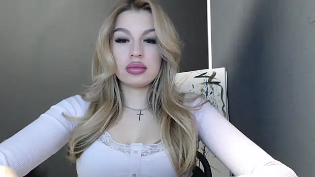 Snapshot of Your_Jessy chatting on 10, 5, 2026 Your Jessy online show from 10, 5, 2026