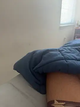 elamante03 online show from 22, 1, 2025