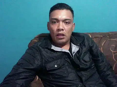 Snapshot of TUMORENO1 chatting on 13, 2, 2025 TUMORENO1 online show from 13, 2, 2025
