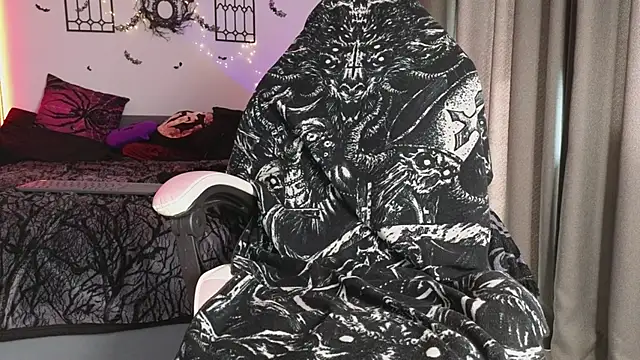 Snapshot of Devil_s_bride chatting on 11, 6, 2026 Devil s bride online show from 11, 6, 2026