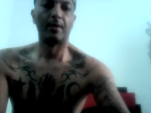 Snapshot of Daretodeviate chatting on 4, 3, 2026 Daretodeviate online show from 4, 3, 2026