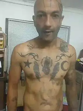 Snapshot of Daretodeviate chatting on 11, 4, 2026 Daretodeviate online show from 11, 4, 2026