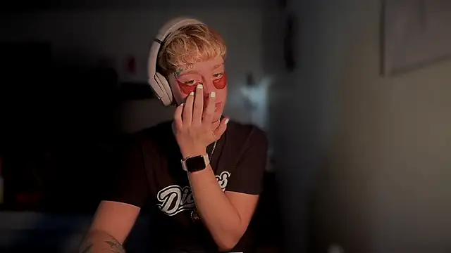 twentywithafelonyy online show from 14, 3, 2025