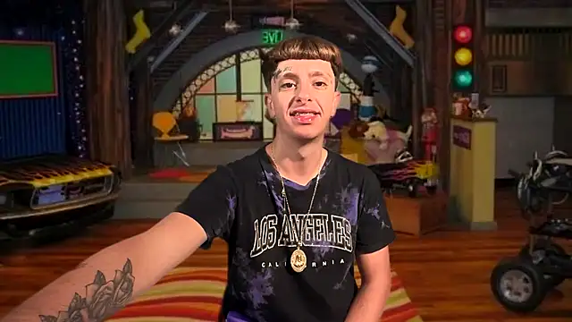 twentywithafelonyy online show from 22, 9, 2025