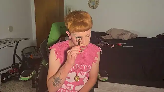 twentywithafelonyy online show from 21, 11, 2025