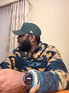 Stayinalive1992 online show from 4, 12, 2025