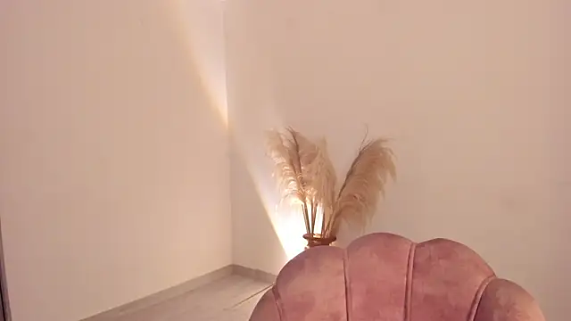 amelie murphy  online show from 25, 3, 2026