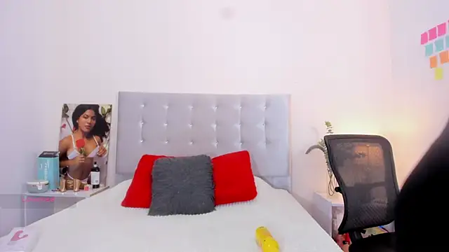 NiaBlanco online show from 12, 1, 2026