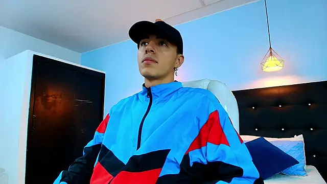 Lobo 17  online show from 28, 2, 2025