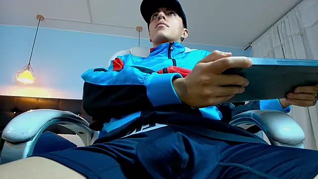 Lobo 17  online show from 14, 3, 2025