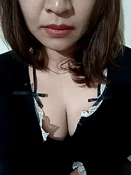 Snapshot of AssAsiancute chatting on 4, 2, 2025 AssAsiancute online show from 4, 2, 2025