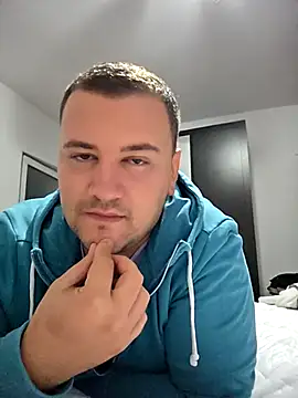 KarlosCarutox online show from 17, 9, 2025