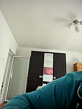 KarlosCarutox online show from 27, 9, 2025