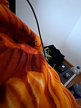 KarlosCarutox online show from 5, 10, 2025