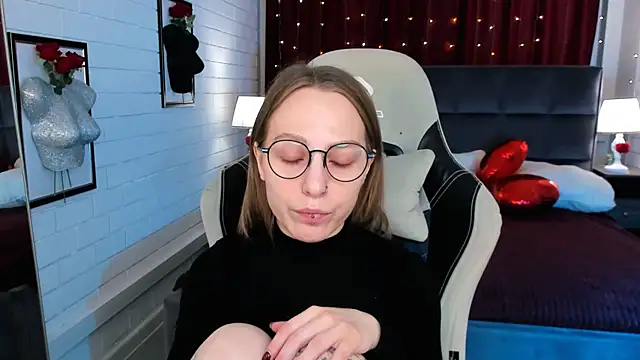 Snapshot of AphexQueen chatting on 20, 3, 2025 AphexQueen online show from 20, 3, 2025