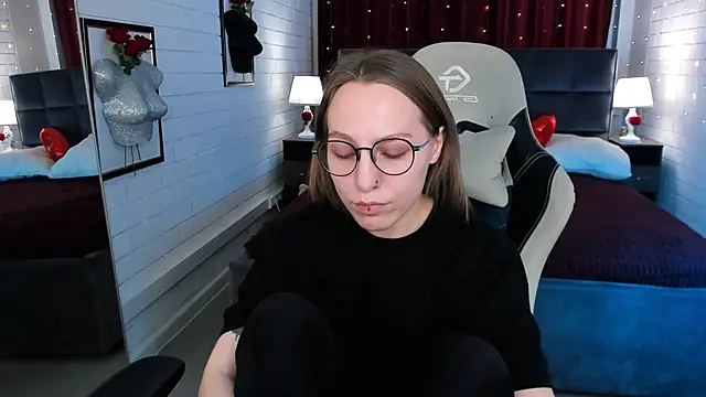 Snapshot of AphexQueen chatting on 20, 3, 2025 AphexQueen online show from 20, 3, 2025