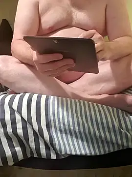 Snapshot of nofacewanker chatting on 17, 5, 2026 nofacewanker online show from 17, 5, 2026