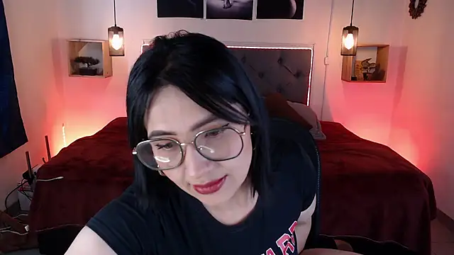 emily leinner online show from 8, 11, 2025