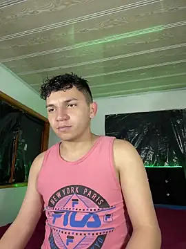 Snapshot of Danielbluestar chatting on 8, 12, 2024 Danielbluestar online show from 8, 12, 2024
