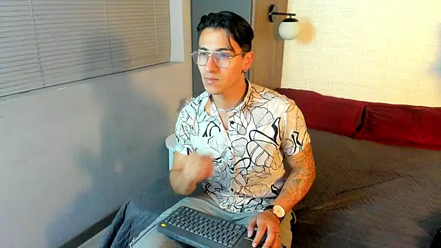 Andy Joy  online show from 15, 3, 2026