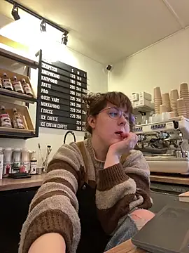 cinnabon  online show from 24, 11, 2025