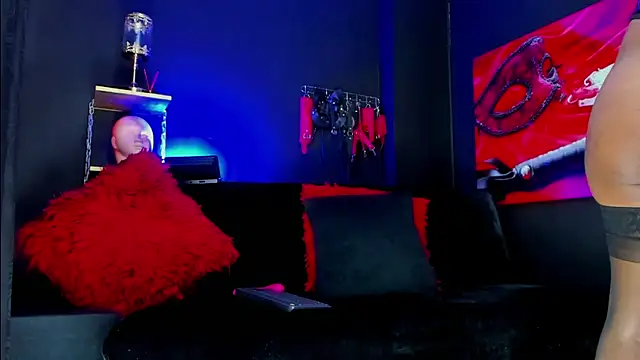 Coralinstone online show from 7, 1, 2026