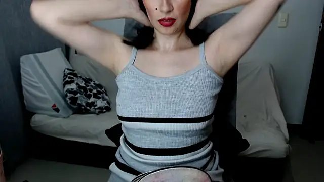 Snapshot of Laura-pervert chatting on 11, 7, 2026 Laura-pervert online show from 11, 7, 2026