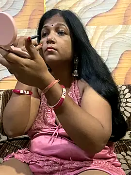 Snapshot of Tameesh_sexy_mistress chatting on 16, 9, 2025 Tameesh sexy mistress online show from 16, 9, 2025