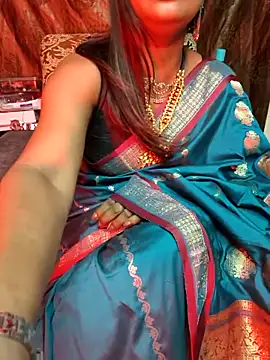 Snapshot of taniya_bhabi2 chatting on 8, 3, 2025 taniya bhabi2 online show from 8, 3, 2025