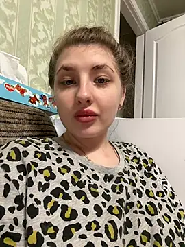 Snapshot of sexyy_girl_ chatting on 4, 1, 2025 sexyy girl  online show from 4, 1, 2025