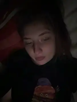 Snapshot of sexyy_girl_ chatting on 19, 2, 2025 sexyy girl  online show from 19, 2, 2025