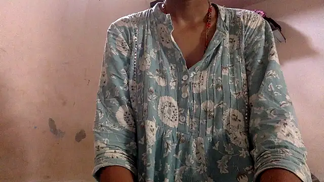 Snapshot of Shalu79 chatting on 2, 7, 2026 Shalu79 online show from 2, 7, 2026