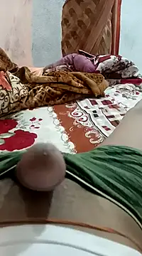 Snapshot of Bhabhi_desi12 chatting on 3, 3, 2025 Bhabhi desi12 online show from 3, 3, 2025