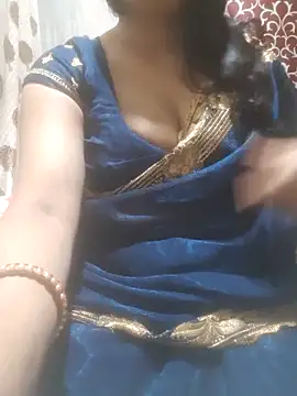 Snapshot of Bhabhi_desi12 chatting on 10, 9, 2025 Bhabhi desi12 online show from 10, 9, 2025