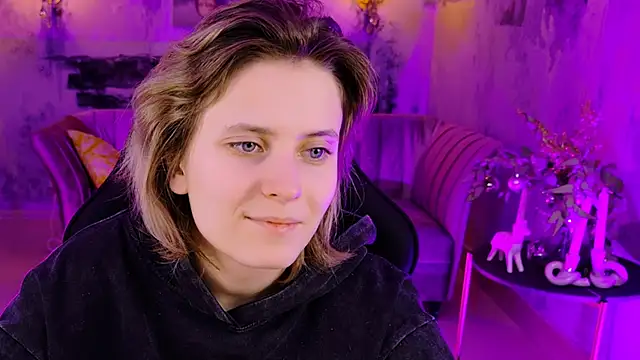 LolaAsmus online show from 3, 1, 2025