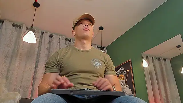 Snapshot of Jake_Tylerr_ chatting on 11, 3, 2026 Jake Tylerr online show from 11, 3, 2026