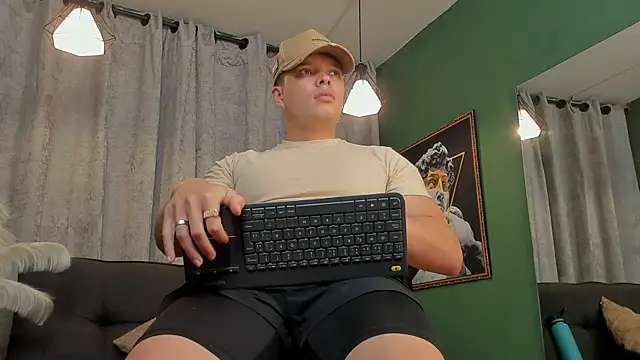 Snapshot of Jake_Tylerr_ chatting on 30, 3, 2026 Jake Tylerr online show from 30, 3, 2026