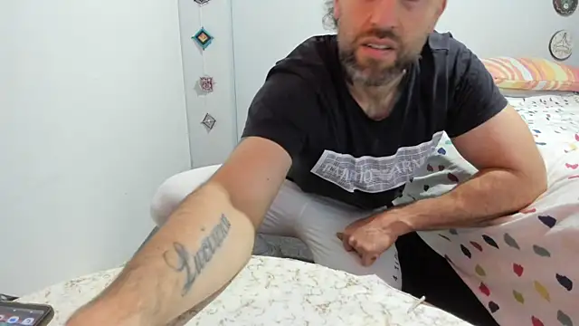 Snapshot of Antoniohot2024 chatting on 7, 12, 2024 Antoniohot2024 online show from 7, 12, 2024