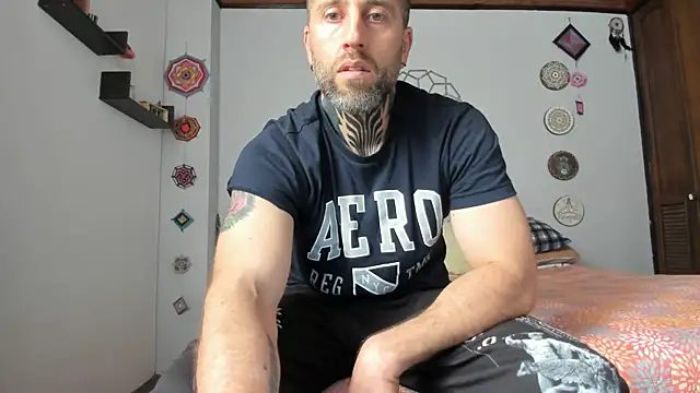 Snapshot of Antoniohot2024 chatting on 31, 12, 2024 Antoniohot2024 online show from 31, 12, 2024