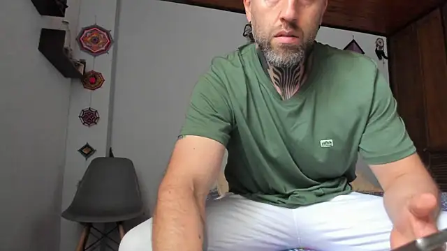 Snapshot of Antoniohot2024 chatting on 29, 1, 2025 Antoniohot2024 online show from 29, 1, 2025