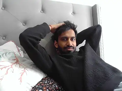 skinny  boy   online show from 10, 2, 2026