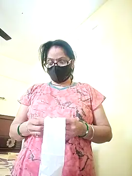 Snapshot of heenage chatting on 21, 2, 2025 heenage online show from 21, 2, 2025