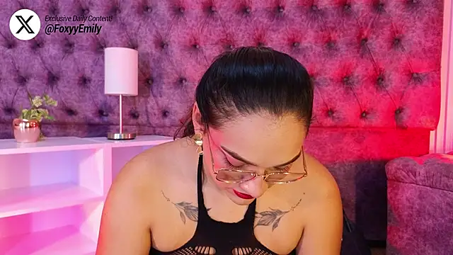 EMILYY FOXY online show from 17, 5, 2026