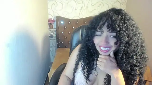 Sofiacowperx online show from 22, 11, 2025