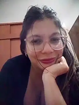 Snapshot of Carliina_Soussa chatting on 6, 5, 2026 Carliina Soussa online show from 6, 5, 2026